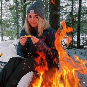 Meet your Posher, Carley